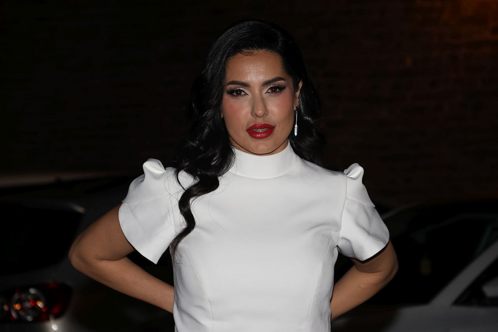 Sestra mudro ćuti o svađi, ali Tanja Savić je imala šta da kaže: Volim svoju porodicu, ali....