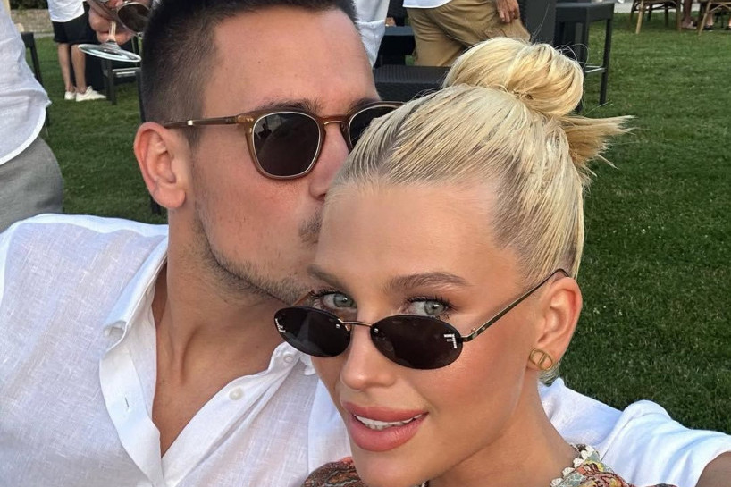 Stefan i Tara ne duvaju ni svećice, a mali Aleksandar rođendan proslavlja spektakularno: Saška i Đole nasledniku priredili iznenađenje Stefan i Tara ne duvaju ni svećice, a mali Aleksandar rođendan proslavlja spektakularno: Saška i Đole nasledniku priredili iznenađenje