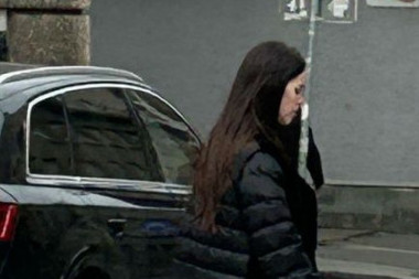 Koliko se samo promenila! Bogdana Ražnatović u javnosti posle dužeg vremena FOTO Koliko se samo promenila! Bogdana Ražnatović u javnosti posle dužeg vremena FOTO