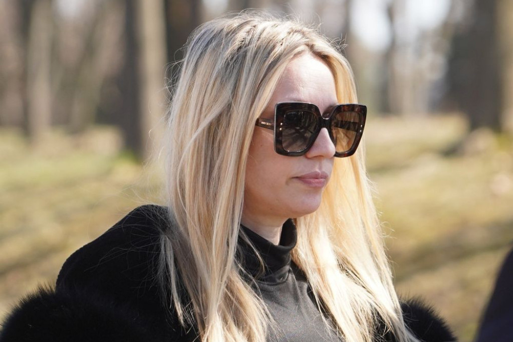 Rada Manojlović iskreno o novoj ljubavi: Sada samo želim da budem srećna... Rada Manojlović iskreno o novoj ljubavi: Sada samo želim da budem srećna...