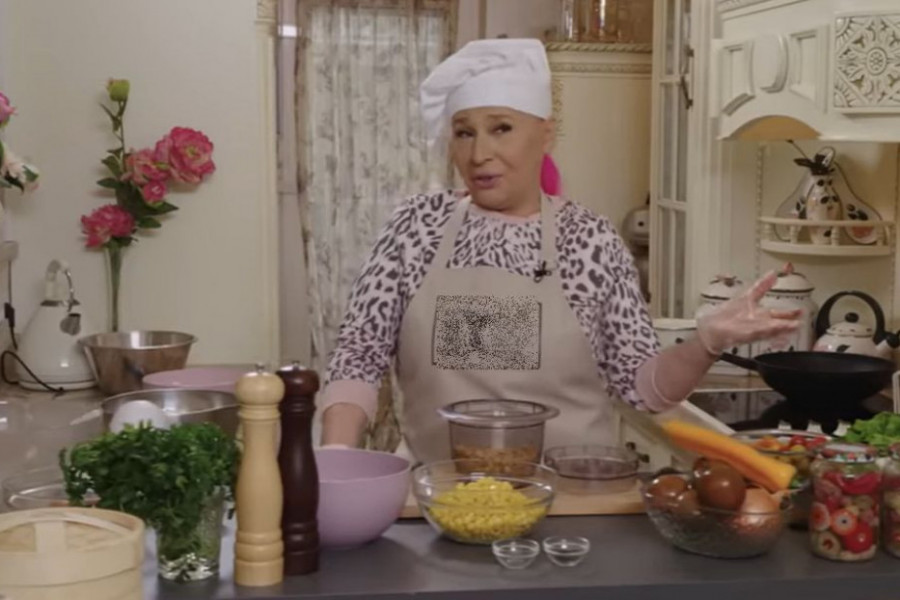 Recept Zorice Brunclik za pileću salatu: Iznenadiće vas jedan sastojak koji pevačica stavlja Recept Zorice Brunclik za pileću salatu: Iznenadiće vas jedan sastojak koji pevačica stavlja