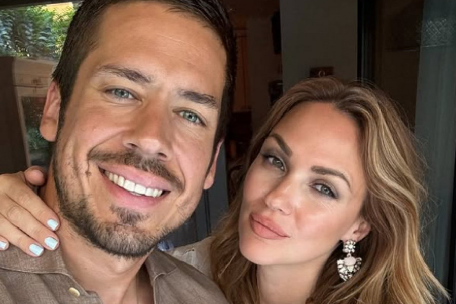Da li je ovo slučajno: Bojana i Nikola Rokvić častili sebe, ali jedan detalj je svima privukao pažnju FOTO Da li je ovo slučajno: Bojana i Nikola Rokvić častili sebe, ali jedan detalj je svima privukao pažnju FOTO