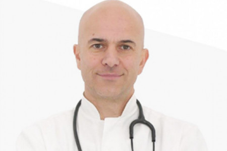 Podrška probavi, imunitetu i energiji kod žena srednjih godina: Preporuka dr Saše Plećevića – dr Feelgooda