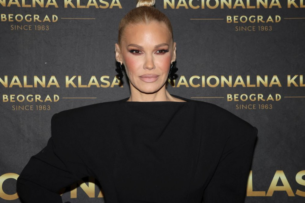 Katja Lazukić donela važnu odluku: Mama Nataša se tu ništa ne pita Katja Lazukić donela važnu odluku: Mama Nataša se tu ništa ne pita