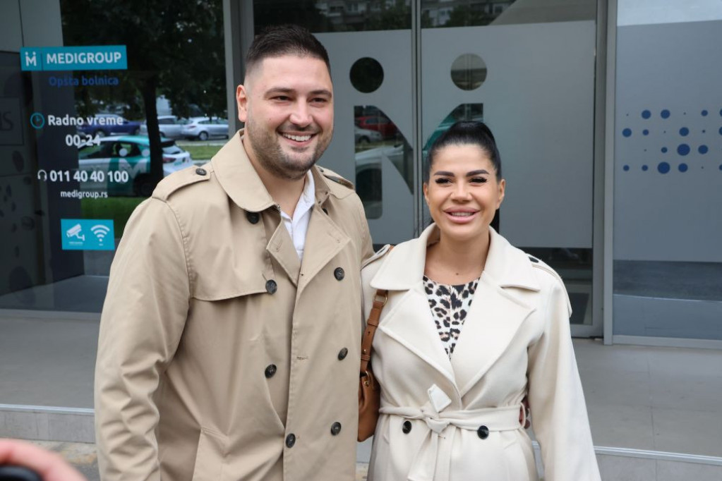 Prva fotografija ćerkice Ljube Perućice topi srca: Malena Katja već osvaja Prva fotografija ćerkice Ljube Perućice topi srca: Malena Katja već osvaja