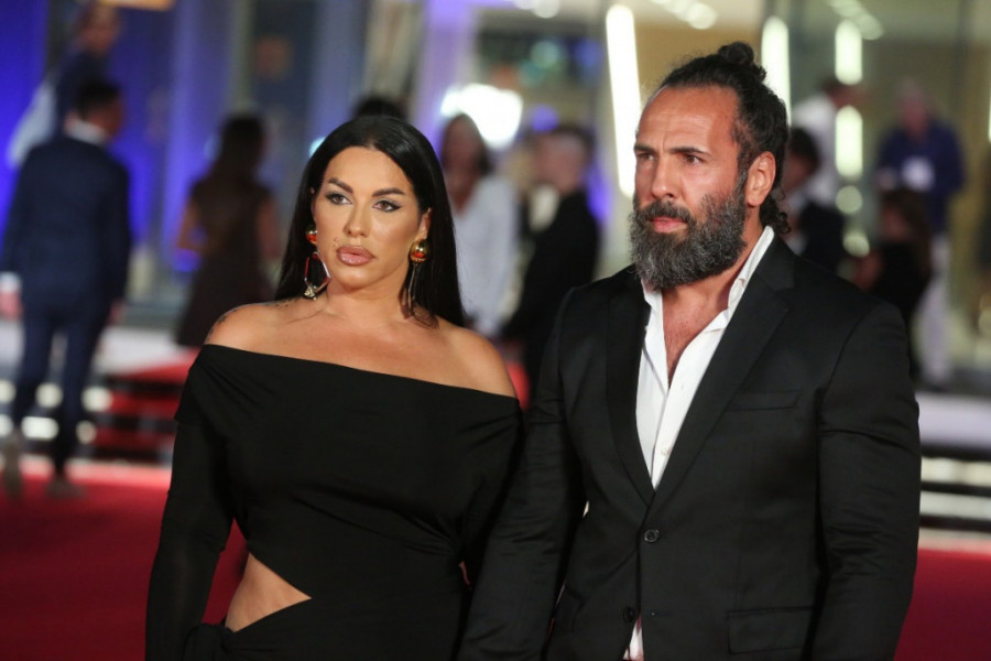 Seka otvoreno o odnosu sa Veljkom: Postoji samo jedan razlog zašto imam dobar i uspešan brak Seka otvoreno o odnosu sa Veljkom: Postoji samo jedan razlog zašto imam dobar i uspešan brak