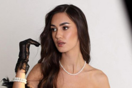 Pronašli smo najlepšu matursku haljinu, originalna i nepogrešivo glamurozna Pronašli smo najlepšu matursku haljinu, originalna i nepogrešivo glamurozna