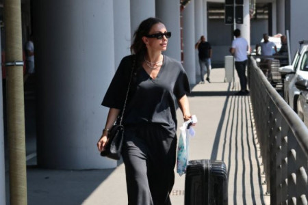 Mustafa ima neki svoj život, a ja... Emina Jahović stigla u Srbiju pa iznela detalje odnosa sa bivšim mužem