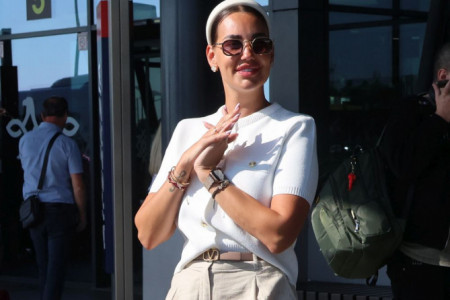 Sve za maminu princezu: Kaća Grujić se potrudila da Katja na odmoru dobije kraljevski tretman