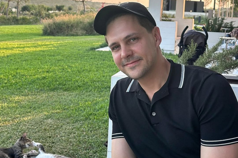 Najlepši dani za porodicu Biković: Miloš, Ivana i Vasilije oglasili se sa posebnog mesta FOTO Najlepši dani za porodicu Biković: Miloš, Ivana i Vasilije oglasili se sa posebnog mesta FOTO