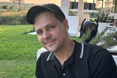 Sin Miloša Bikovića veća zvezda od tate: Vasilije tako mali, a baš zna da uživa FOTO Sin Miloša Bikovića veća zvezda od tate: Vasilije tako mali, a baš zna da uživa FOTO