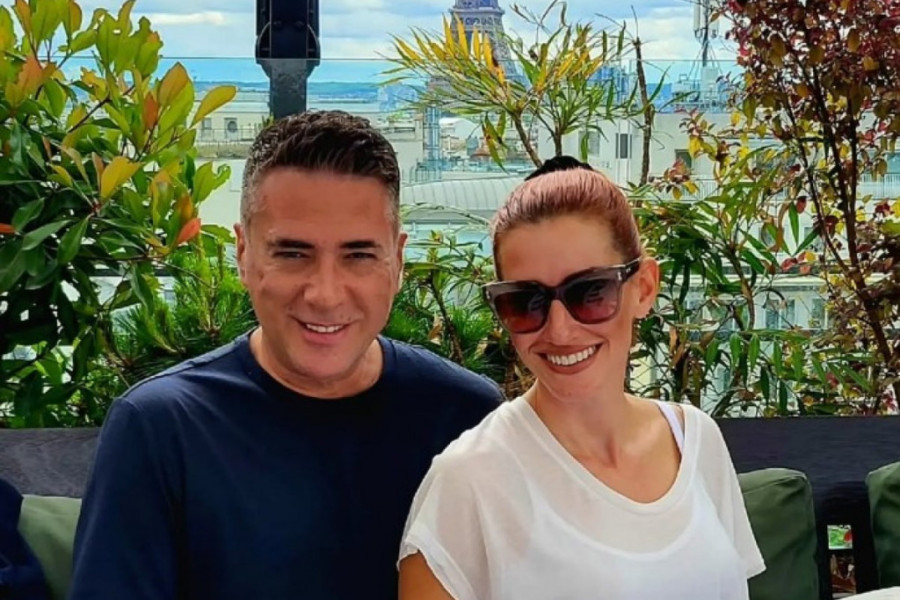 Noć za pamćenje, a Jovana nije bila pozvana: Željko Joksimović zablistao pored prelepe mlade dame