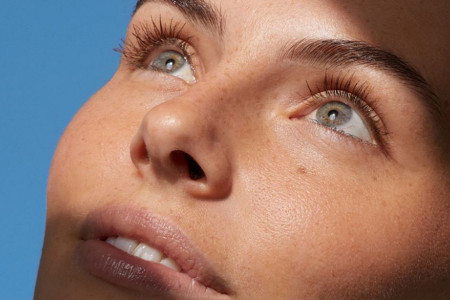 Otkrij nove dimenzije blistavosti kože  uz NIVEA LUMINOUS630® SKIN GLOW proizvode