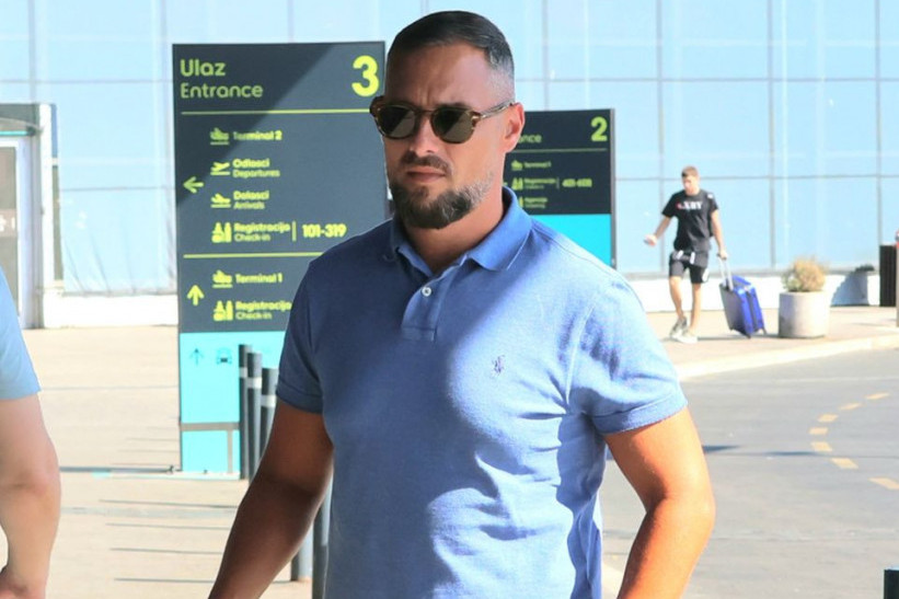 Nemanja ima idealan brak, ćerku i život iz snova, a bivša nikada nije prestala da ga voli: Srce ne bira Nemanja ima idealan brak, ćerku i život iz snova, a bivša nikada nije prestala da ga voli: Srce ne bira