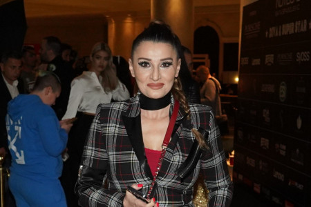 Sprema se veliko slavlje: Možete li da pretpostavite koliko godina puni Mira Škorić?