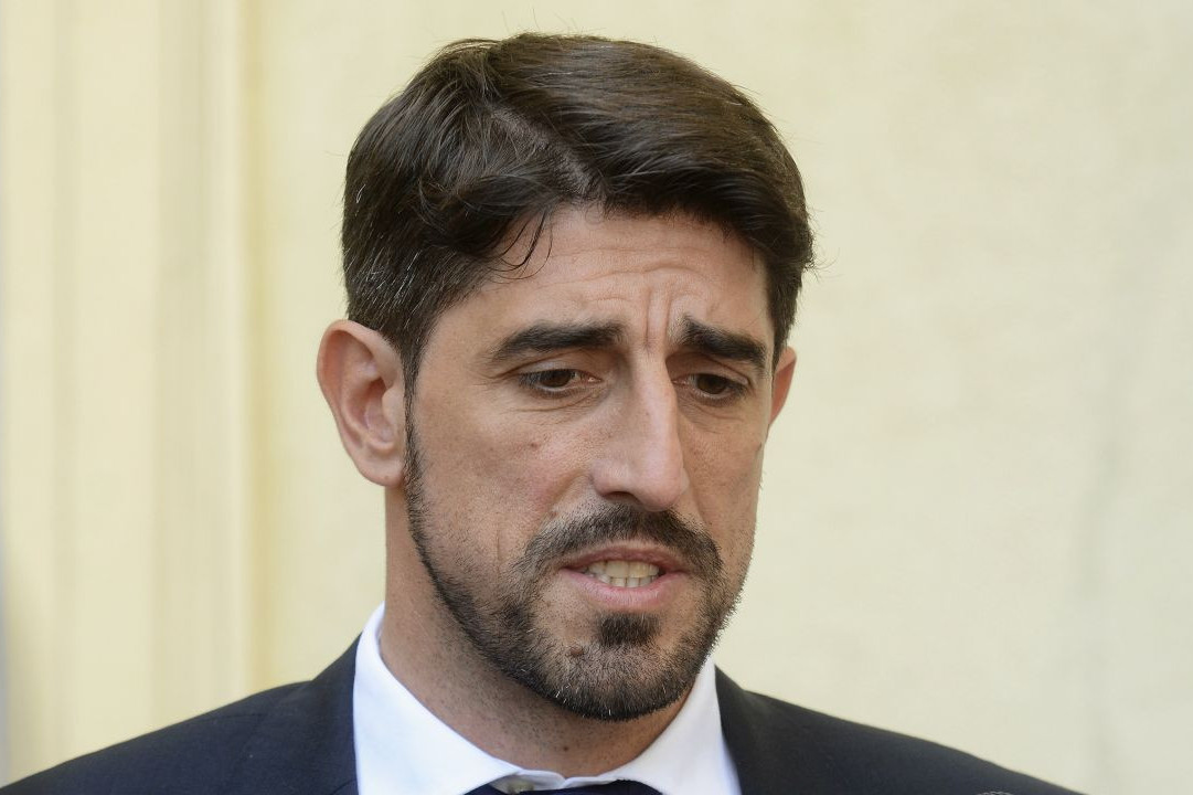 Nerešeno – dva sina i dve ćerke, svi treniraju fudbal: Novi selektor Veljko Paunović ponosan na decu Nerešeno – dva sina i dve ćerke, svi treniraju fudbal: Novi selektor Veljko Paunović ponosan na decu