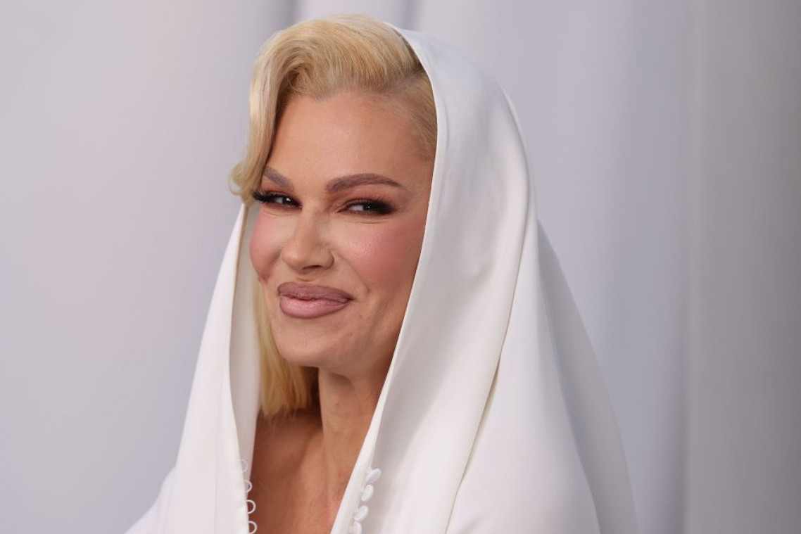 Tri najvažnije žene uz nju: Mama Mira, Hana i Katja stigle na promociju albuma Nataše Bekvalac