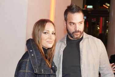 Rasprodao koncert za sat vremena, pojavili se Prija i Filip: Teksas komplet, savršena torbica, čizme tema večeri Rasprodao koncert za sat vremena, pojavili se Prija i Filip: Teksas komplet, savršena torbica, čizme tema večeri