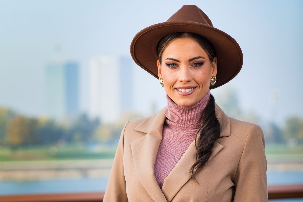 Praznična magija u domu Mirke Vasiljević: Najslađa dekoracija koju ste videli FOTO