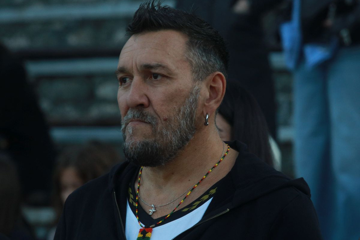 Tog dana sam zakopao i nas i naše karijere: Igor Lazić Niggor posle mnogo godina otkrio detalje sa sahrane Dušana Nikolića Tog dana sam zakopao i nas i naše karijere: Igor Lazić Niggor posle mnogo godina otkrio detalje sa sahrane Dušana Nikolića