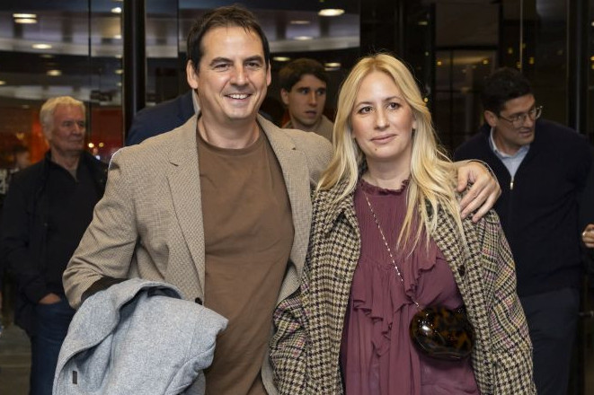 Suprugu Zorana Kesića u javnosti retko viđamo: Voditelju rodila dvoje dece, a evo šta je Ivana po zanimanju