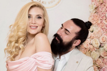 Čestitamo! Nikolina Kovač i Saša Kapor čekaju treće dete, otkrili i pol