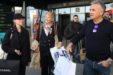 Đokovići sa snahom Saškom stigli u Beograd! Dijana prenosna na sina: Bravo, tako treba