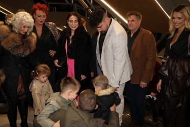 Uspešna, obrazovana i prelepa: Ćerka Halida Muslimovića prvi put u javnosti FOTO