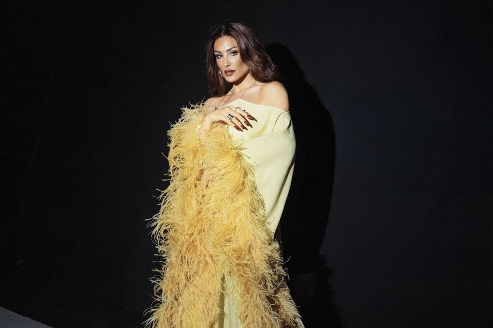 SENIDAH - JEDNA OD NAJVEĆIH REGIONALNIH ZVEZDA STIŽE U PLAVU DVORANU SAVA CENTRA!