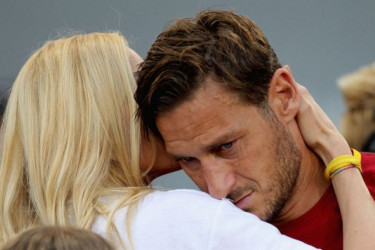 Zbog njenih neverstava upao sam u depresiju: Ispovest Frančeska Totija slama srca