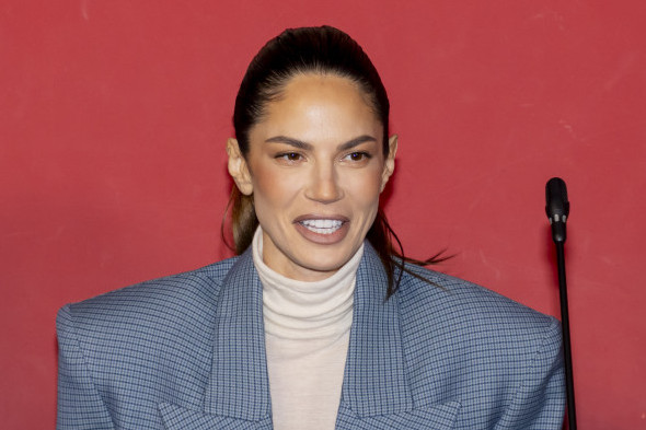 Nose ih Prija, Jelena Đoković i Kristina Mitrović: Dimitrovska u najpopularnijim cipelama u Srbiji!