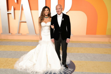 5 modnih tajni Loren Sančez koje su naterale najbogatijeg čoveka na svetu da se zaljubi u nju